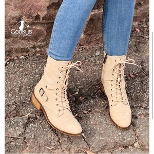 Corkys Hocus Pocus Women's Cream Lace-Up Boots